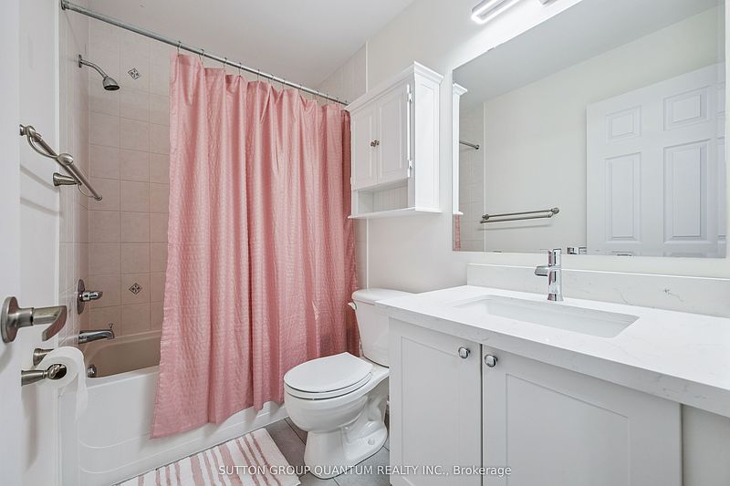 Oakville Townhouse for rent - 2 Bedrooms — photo 17