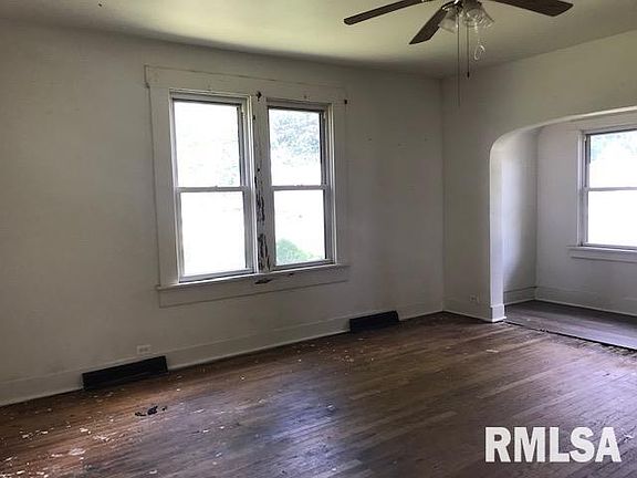 5th image of 311 N Easton St