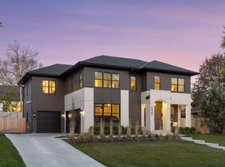5925 Chowen Ave S, Edina, MN 55410