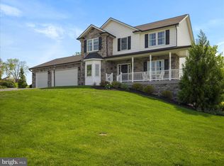 1406 Hospitality Dr, Chambersburg, PA 17202