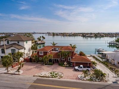 7013 Boca Ciega Dr, Saint Pete Beach, FL, 33706