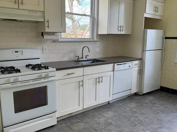 786 Avenue C #2, Bayonne, NJ 07002