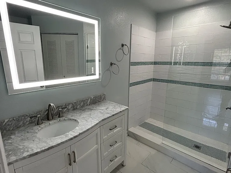 13703 Richmond Park Dr N #2206 — Photo 20
