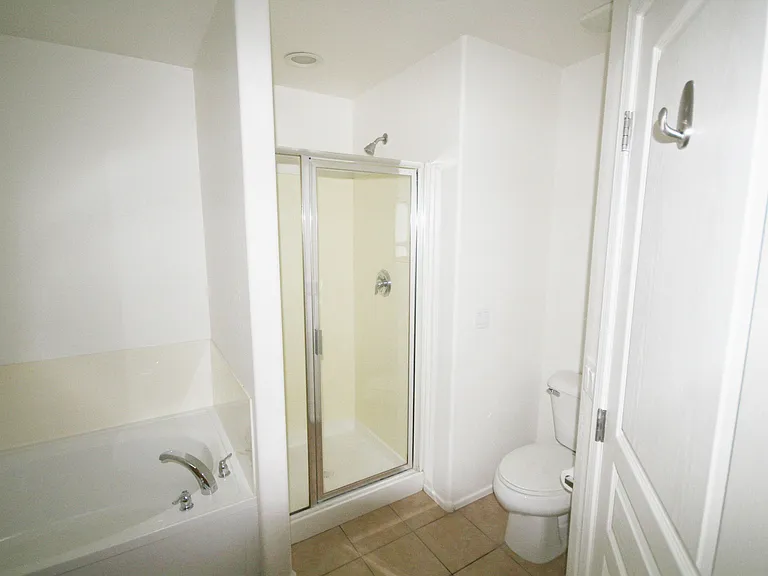 8777 W Dahlia Dr — Photo 12