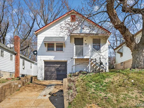 7041 Garesche Ave, Saint Louis, MO 63136