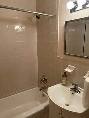 Rented by Compass | media 23