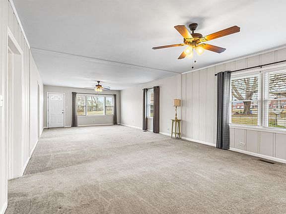 5th image of 221 W Ladiga St