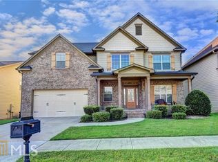 1068 Leybourne Cv, Lawrenceville, GA 30045