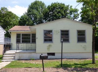 159 Rollins Trl, Hopatcong, NJ 07843