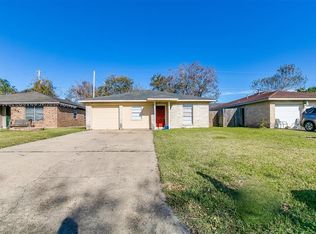 1816 Eagle Dr, League City, TX 77573