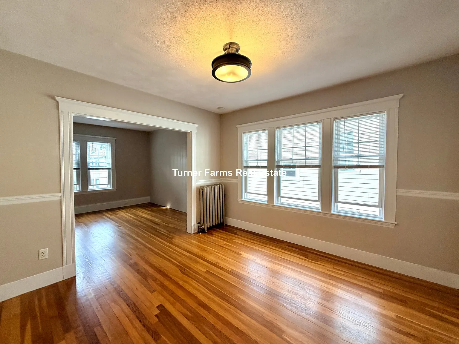 3 bed, 1.0 bath, $3,250 — Photo 2
