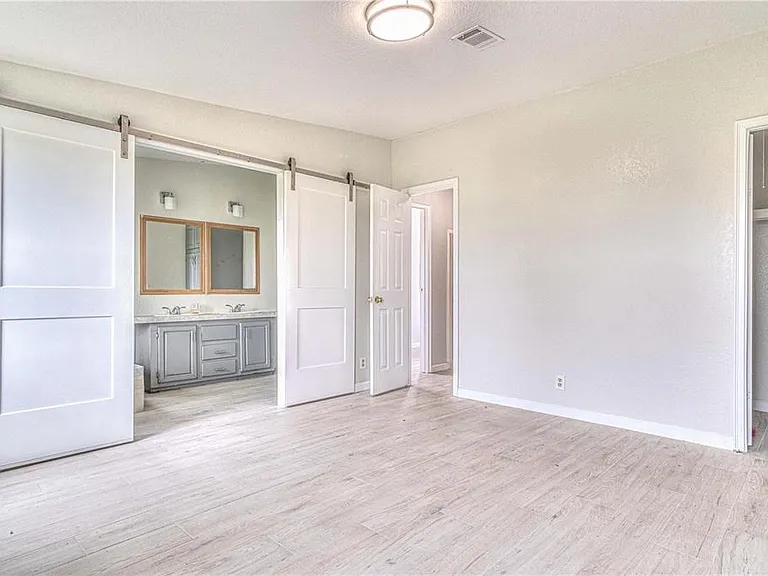 8767 County Road 469 — Photo 11