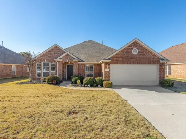 3115 Juneau Dr, Corinth, TX 76210