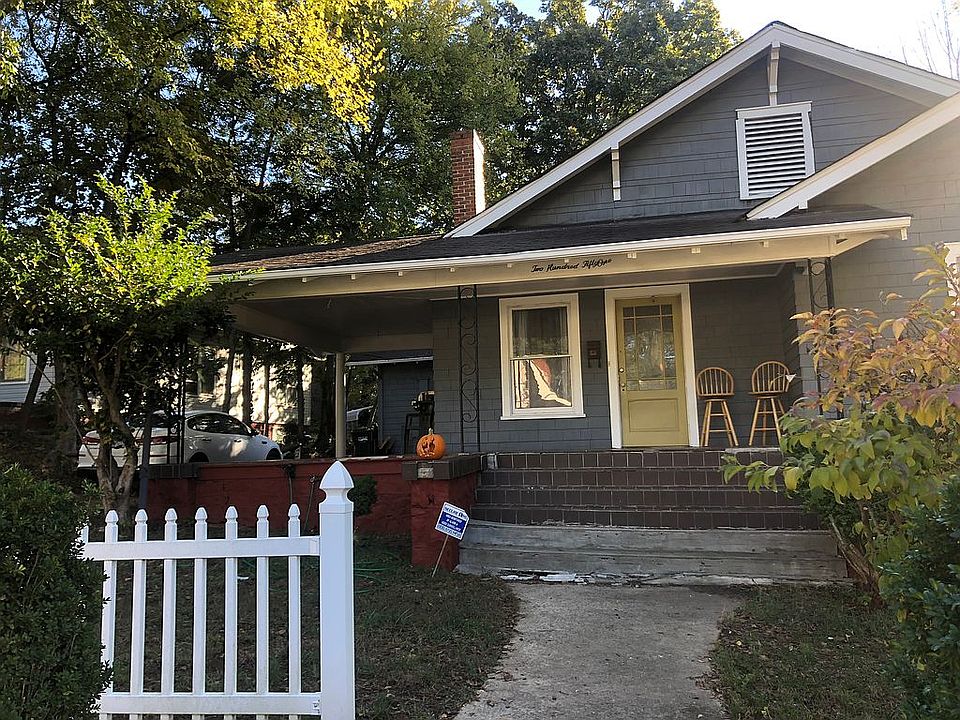 1st image of 251 2nd St SE
