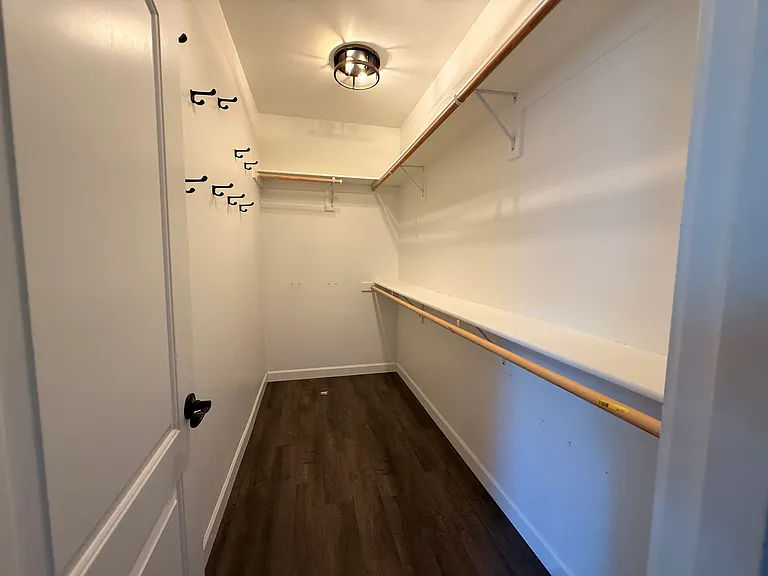 2626 NE Hawthorne Cir — Photo 18