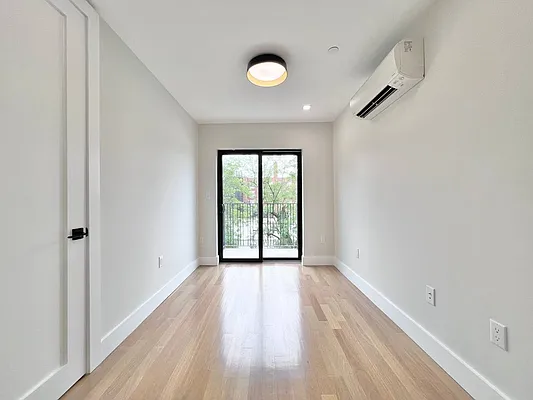 Rented by Doorway NYC, LLC | media 39