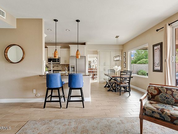 4th image of 2822 E Muirwood Drive