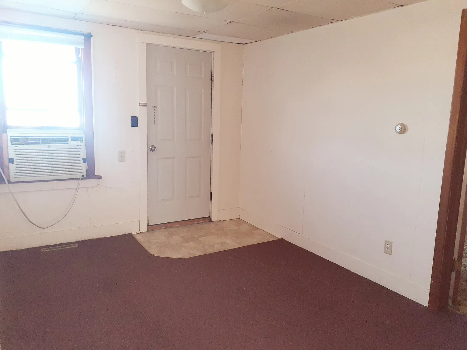 2 bed, 1.0 bath, $695 — Photo 3