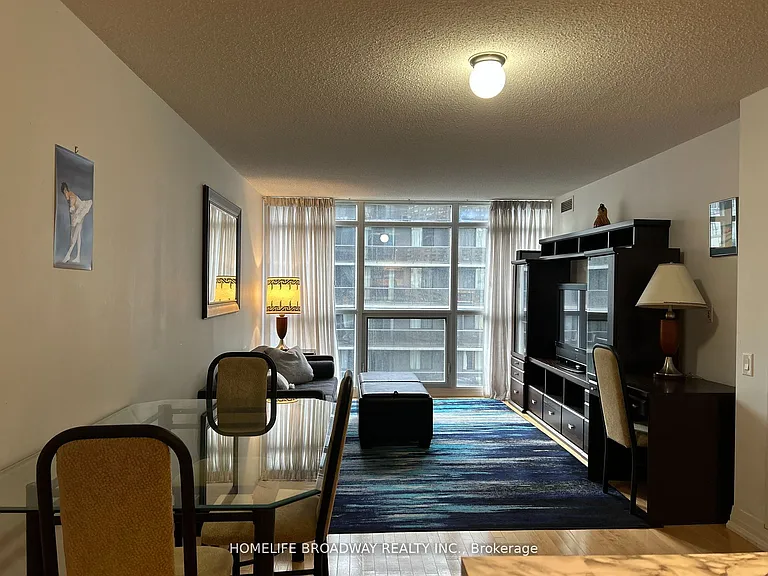 25 Carlton St #1310 — Photo 5