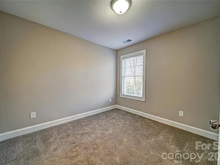 1414 Mason St — Photo 22
