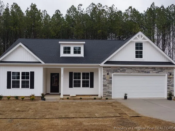 127 Knotts Berry Rd, Bunnlevel, NC 28323