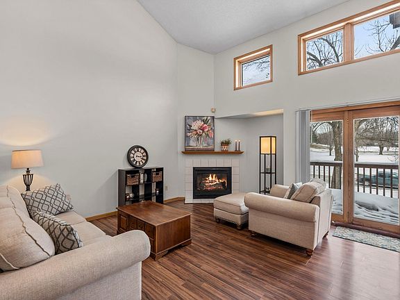 5th image of 12580 Parkwood Dr