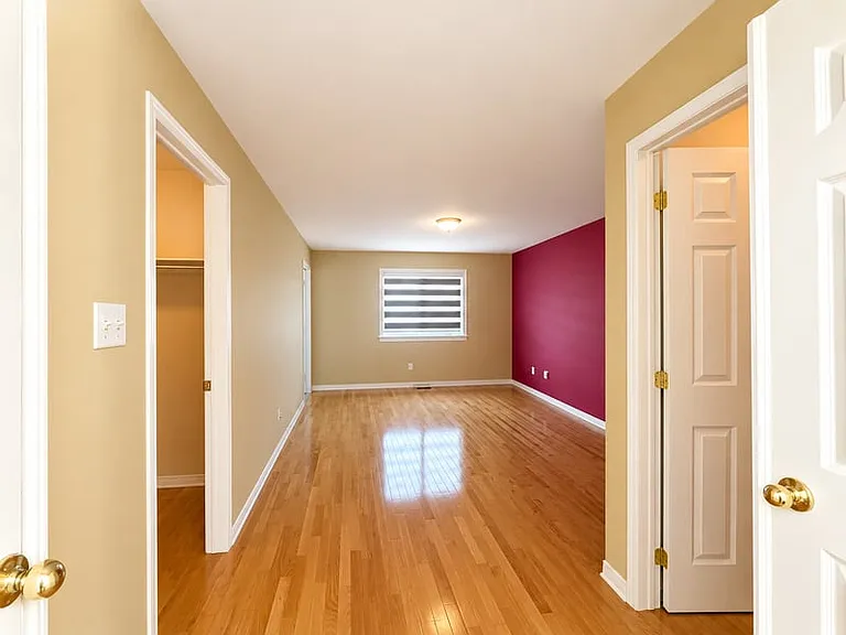 30 Riverstone Dr — Photo 7