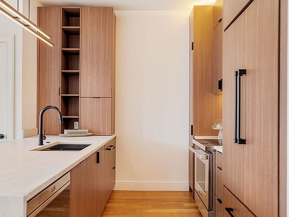5th image of 58 Kent St #U403