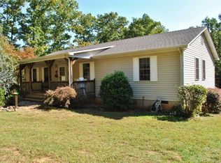 1366 Stonewall Rd, Concord, VA 24538