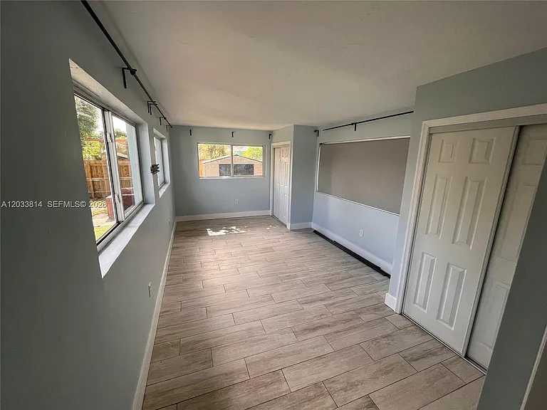 1860 NW 52nd St — Photo 11