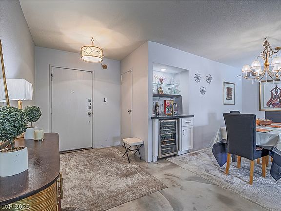 2nd image of 730 N Royal Crest Cir #422