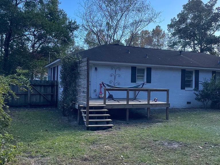 24 Pine Dr — Photo 16
