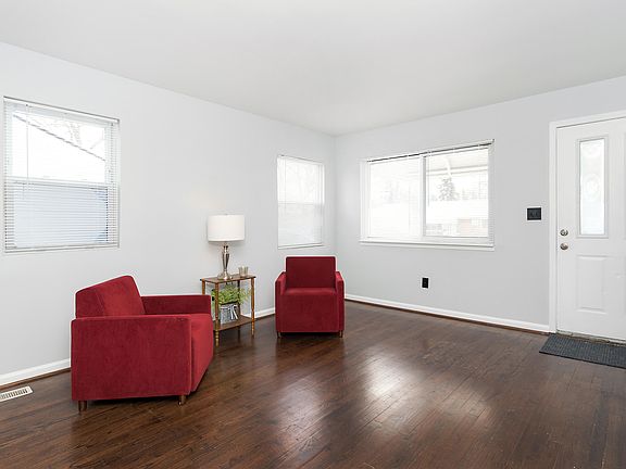 5th image of 1313 E Goulson Ave