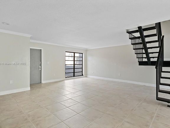 4th image of 6504 Kendale Lakes Dr APT 403