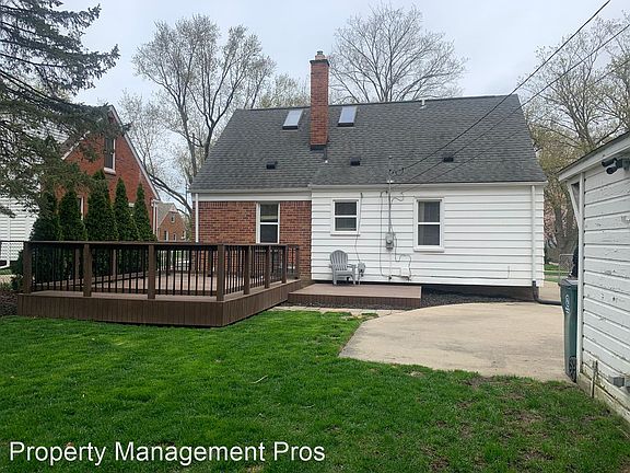 2nd image of 4431 Groveland Ave