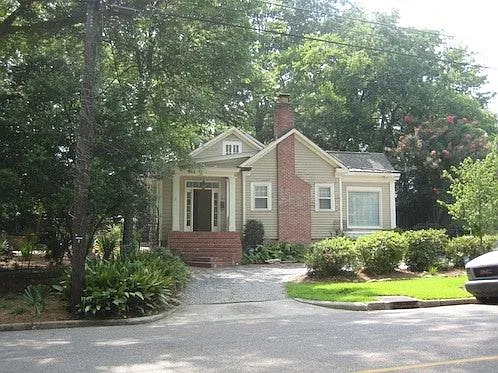 616 Cloverdale Road