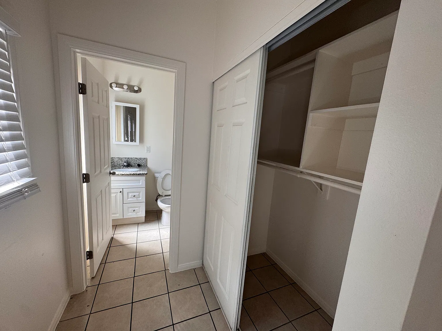 Studio, 450 sqft, $1,600 — Photo 3