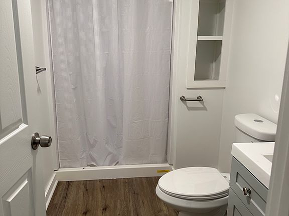 5th image of 215 Old Boston Post Rd #2