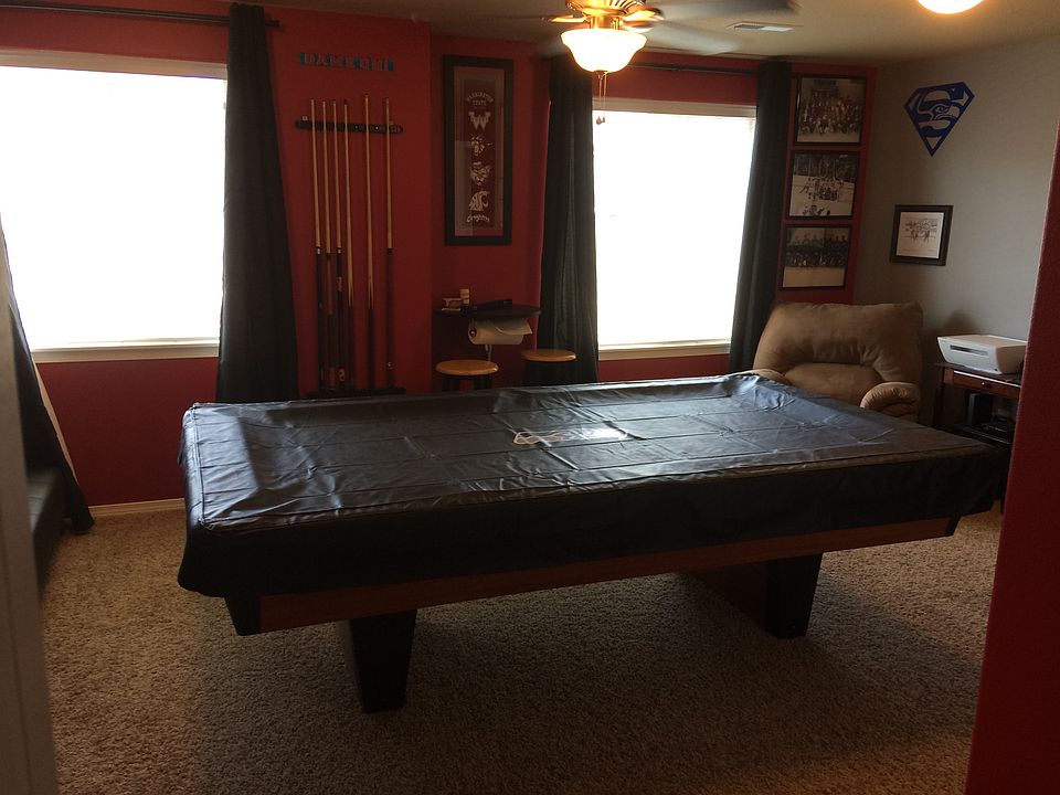 Bonus/4th bedroom 
