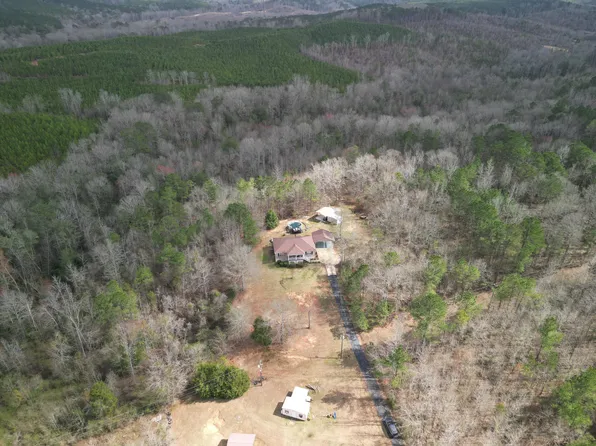 10887 County Road 35, Fayette, AL 35555