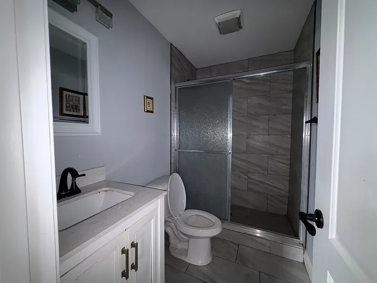 14628 N 43rd St — Photo 5