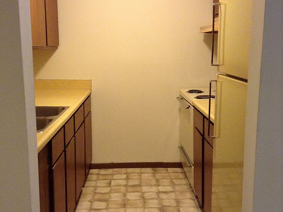 3rd image of 624 E Hopocan Ave APT 2