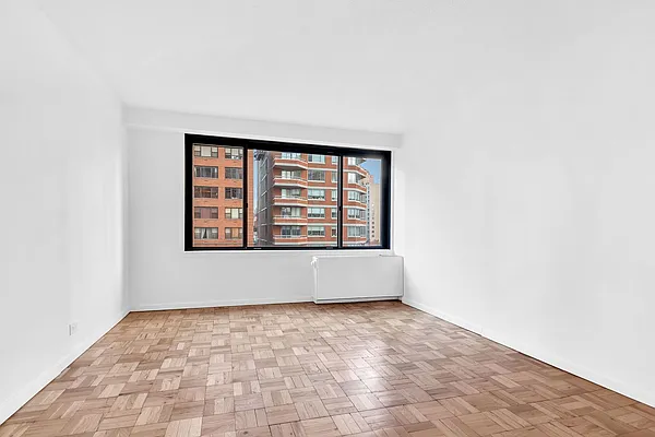 Rented by Cooper & Cooper Real Estate | media 28