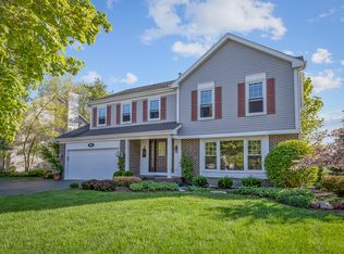 5040 Thornbark Dr, Hoffman Estates, IL 60010