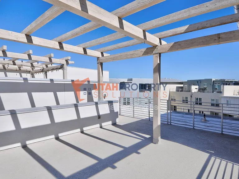 11219 S Clear Blue Dr — Photo 4