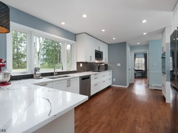 957 Cherry Hill Rd, Montgomery Twp., NJ 08540