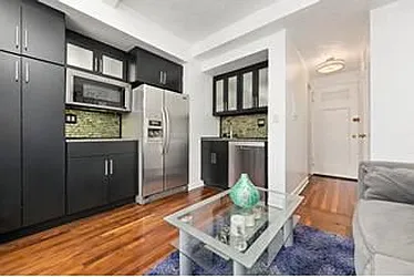 Rented by Green Line Realty