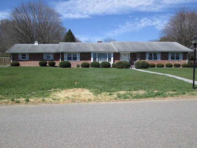 1st image of 19417 Johnson Dr
