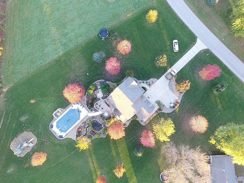 2nd image of 2278 Timberline Dr