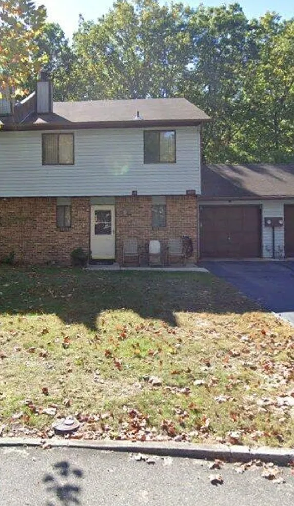 3 Swan Rd — Photo 1